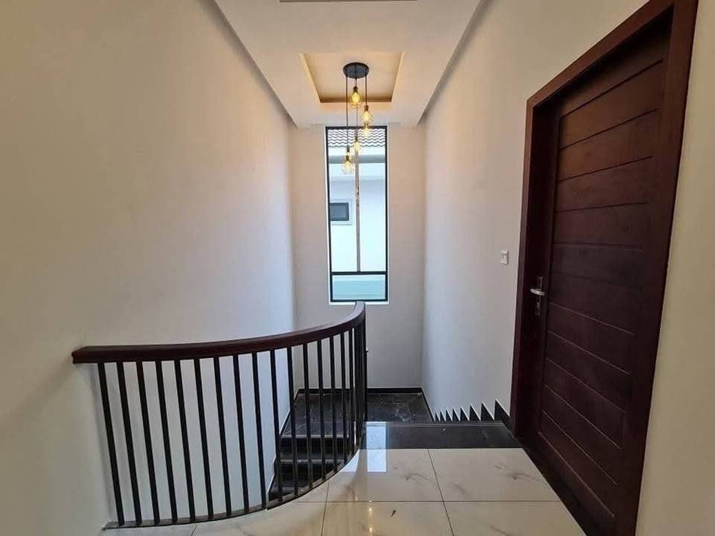 Willa Na sprzedaż o powierzchni mieszkalnej 77 m² w Prasat Bakong