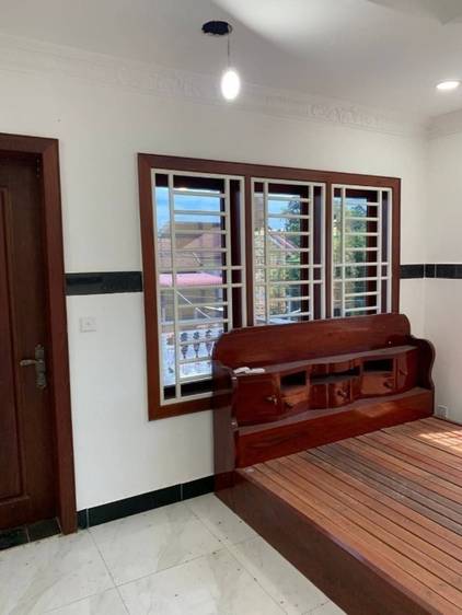 250 sqm Living Size House and lot K pronájmu in Chbar Ampov
