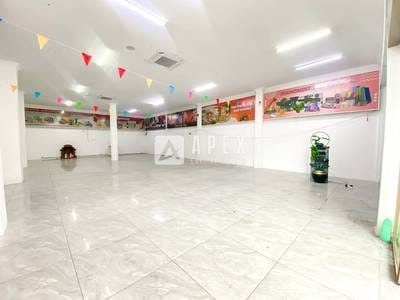 CommercialShophouse Na wynajem w Daun Penh $9,000