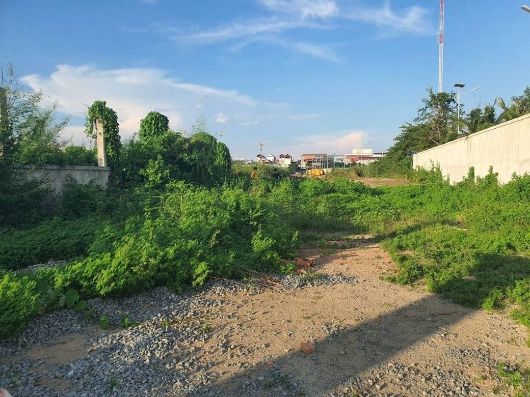 Chbar Ampov土地出售，价格$600,000