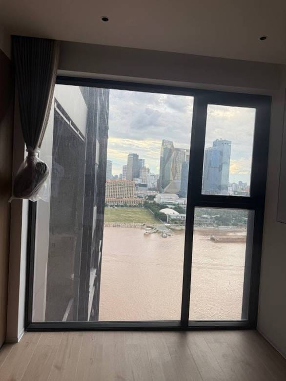 Vue Aston | $60,000 Condo