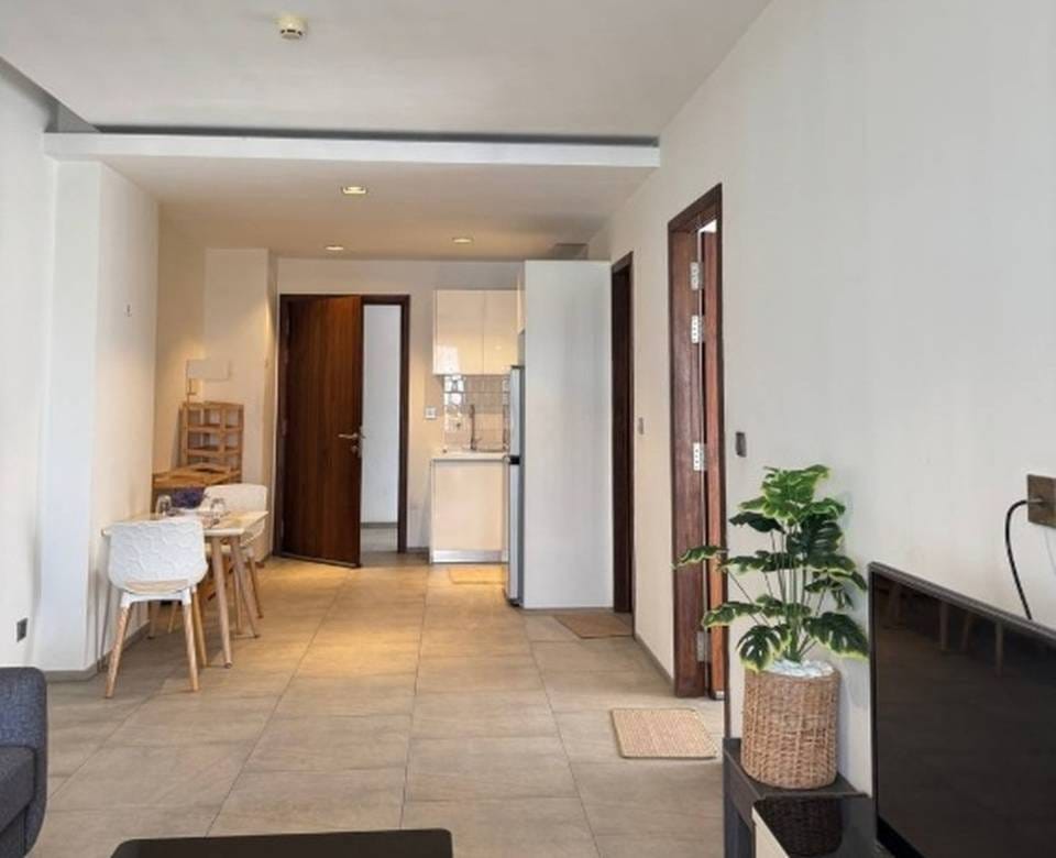 1 Bedrooms Condo For Rent
