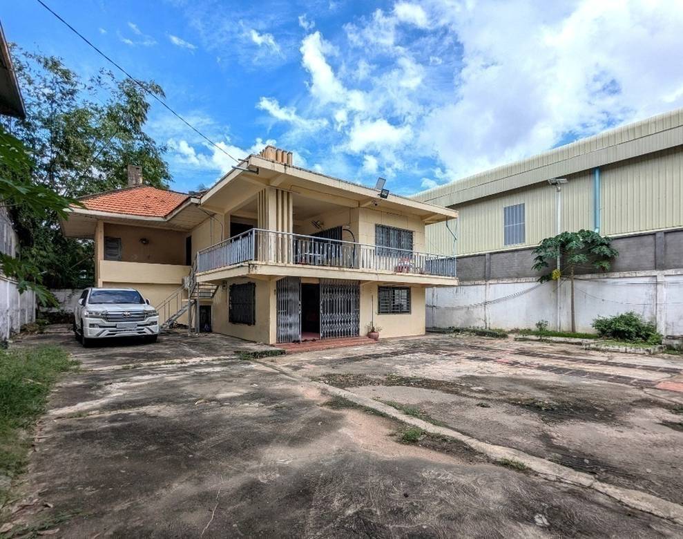 Willa Na wynajem o powierzchni działki 800 m² za $2,400