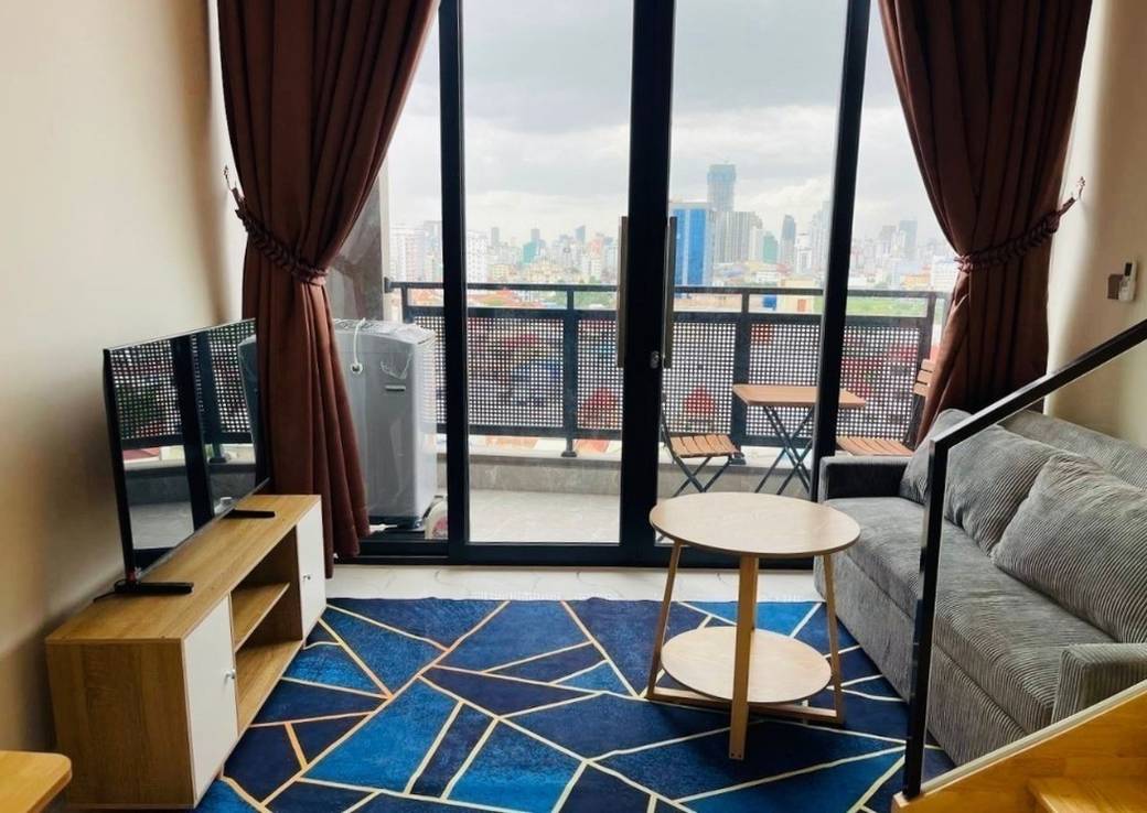 $450 Condo