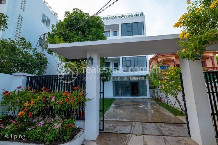 Warehouse and Office For Rent in Sla Kram, Siem Reap
