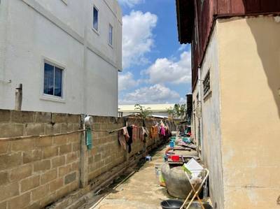 172 sqm Living Size House and lot For Sale in Angk Snuol