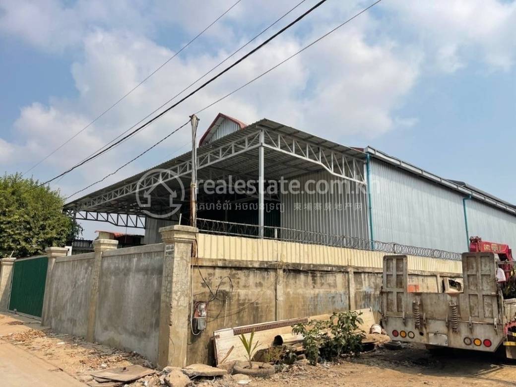 400 sqm Living Size Sklad K pronájmu in Russey Keo