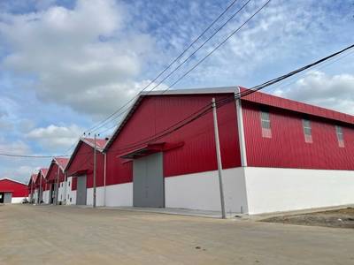 2,300 sqm Land Size Sklad K pronájmu