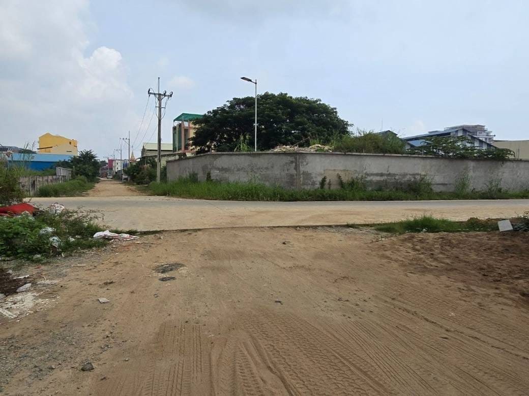 土地面積1,577㎡の土地賃貸物件