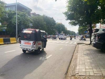 CommercialShophouse สำหรับขาย ใน พสาร์เดโป 3, ตuolโกก, พนมเปญ