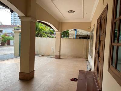 200 sqm Land Size Villa For Sale