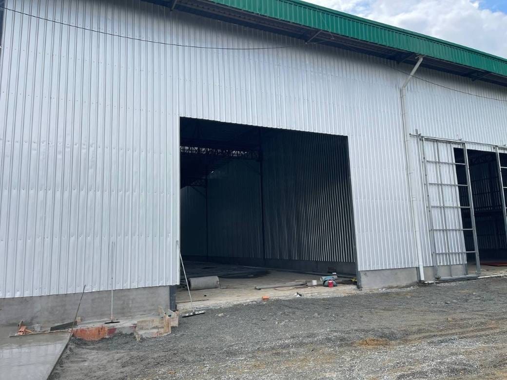 ឃ្លាំង សំរាប់ជួល ទំហំផ្ទះ 825 ម៉ែត្រការ៉េ នៅSen Sok