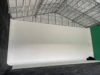 带2个停车位的仓库出租