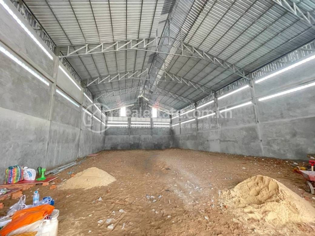 720 sqm Living Size Склад Для Аренды in Chbar Ampov