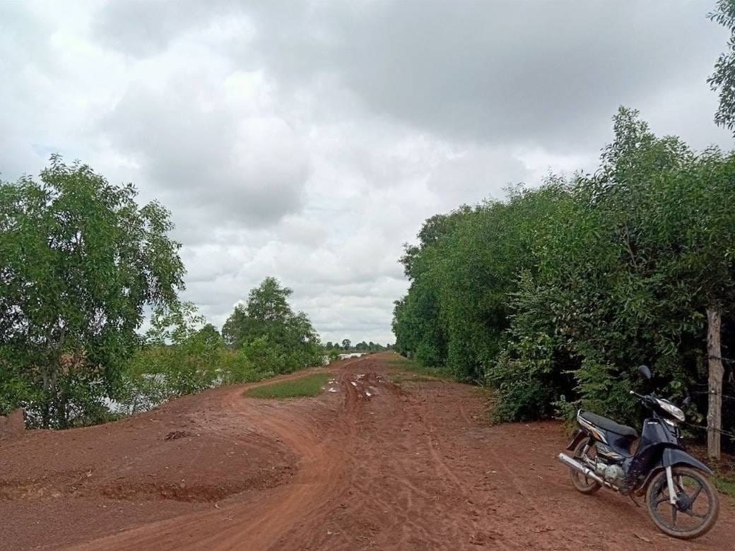 Relief À vendre de 57,000 m² de terrain