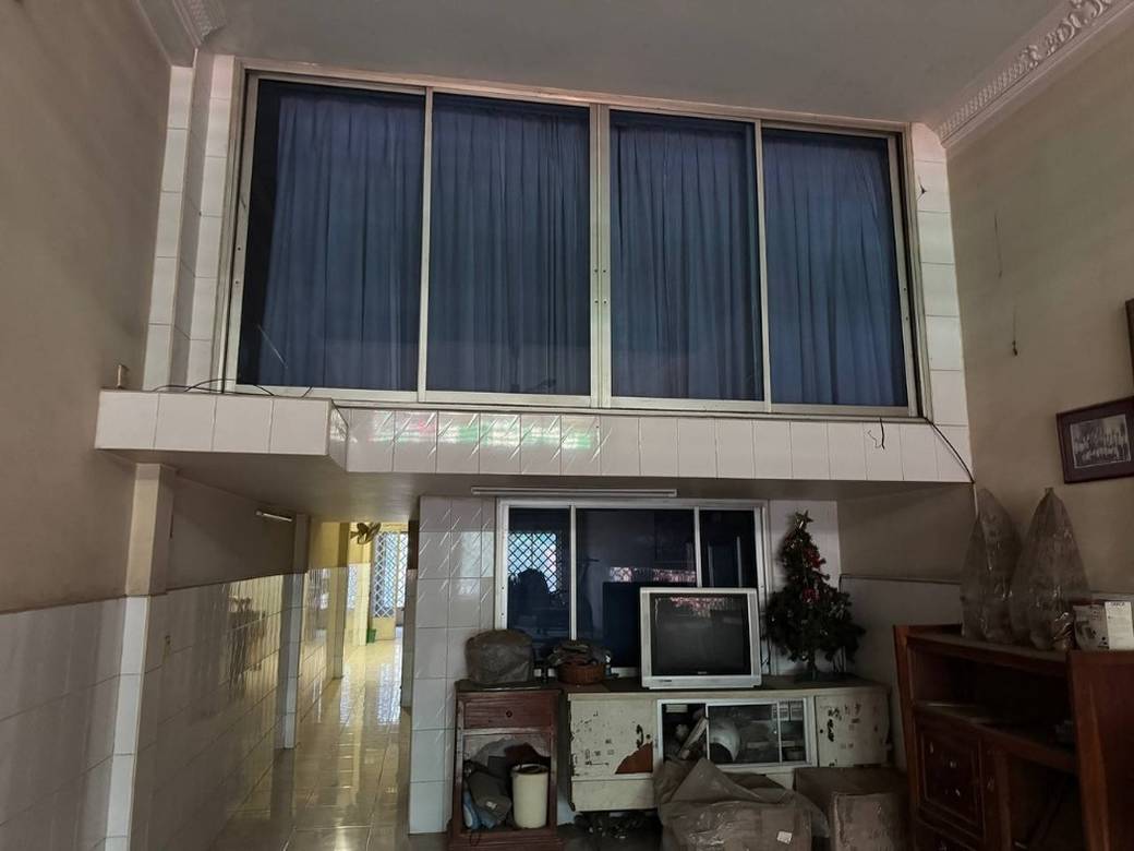$1,000,000 Shophouse