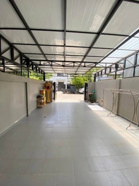 $700 Maison en rangée