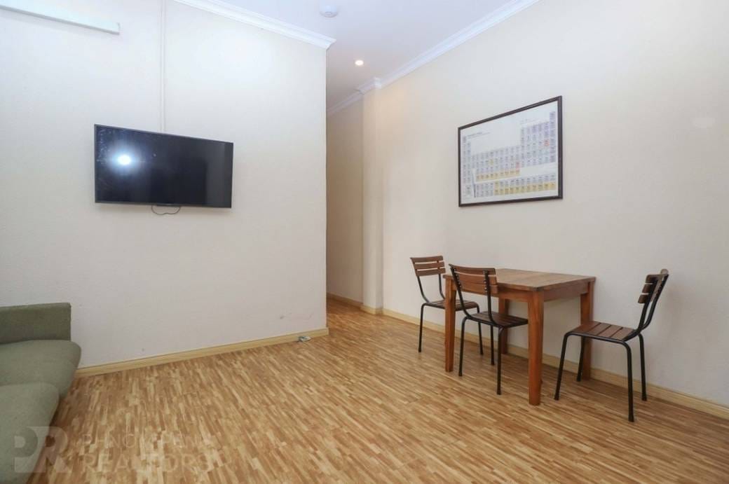 Maison mitoyenne À louer de 80 m² habitables à Boeng Keng Kang