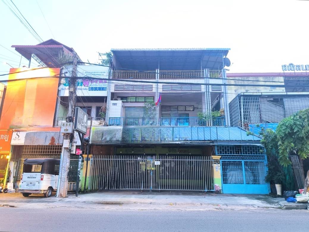 CommercialShophouse K pronájmu in BKK 3, Boeng Keng Kang, Phnom Penh