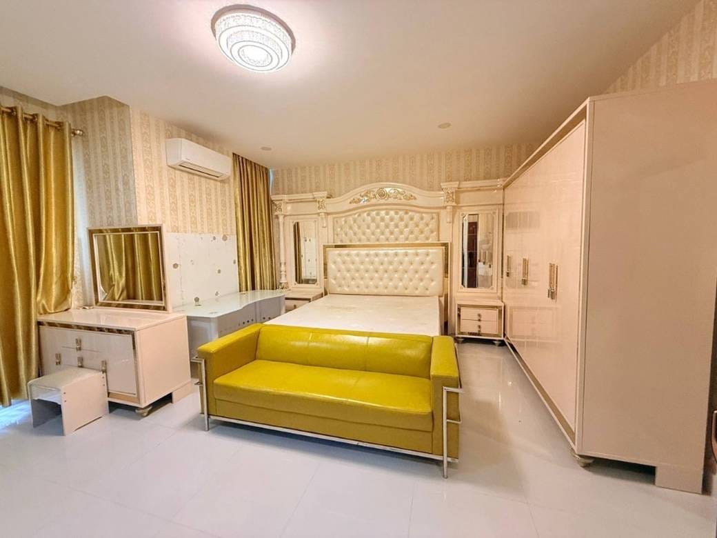 Borey Peng Huoth : The Star Diamond | Villa Jumelle À louer de 149.5 m² de terrain