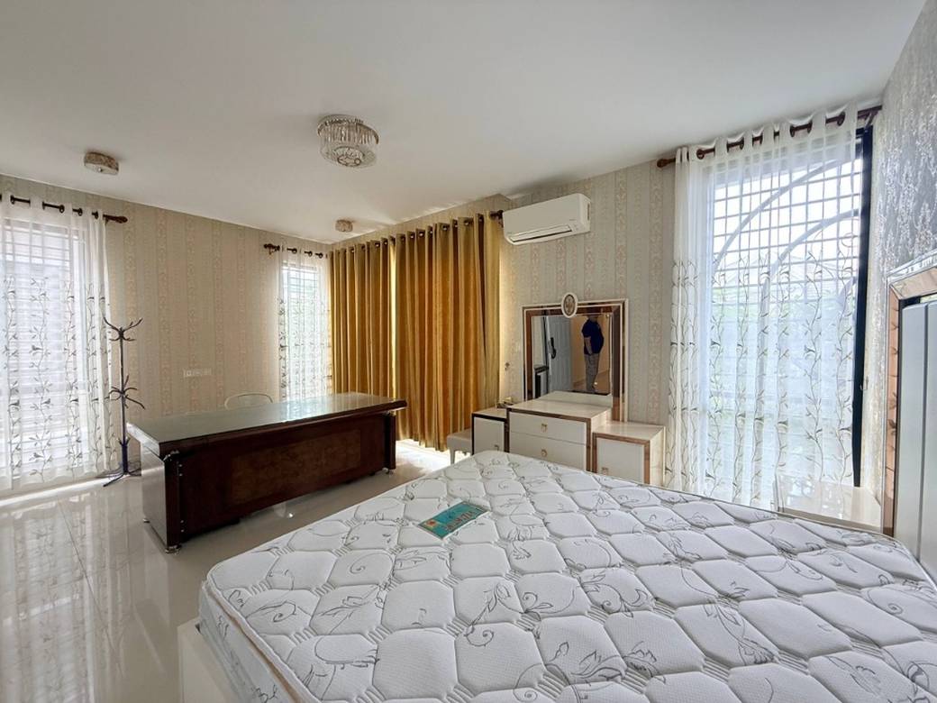 Borey Peng Huoth : The Star Diamond | Villa Jumelle À louer de 149.5 m² de terrain pour $2,500