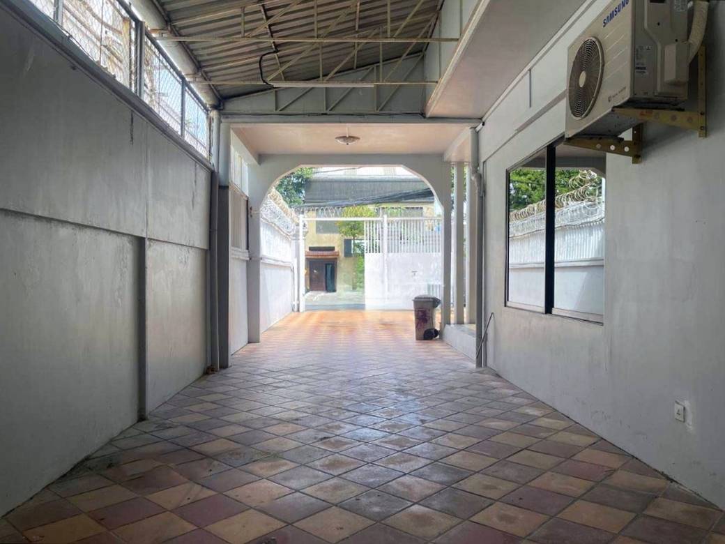 Willa Na wynajem o powierzchni mieszkalnej 850 m² w Boeng Keng Kang