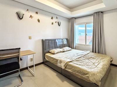 2 Bedrooms Condo Na prodej