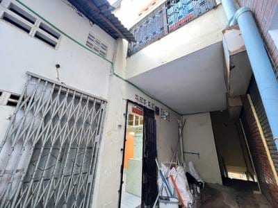 120 sqm Living Size Flat House For Sale & Rent in Daun Penh