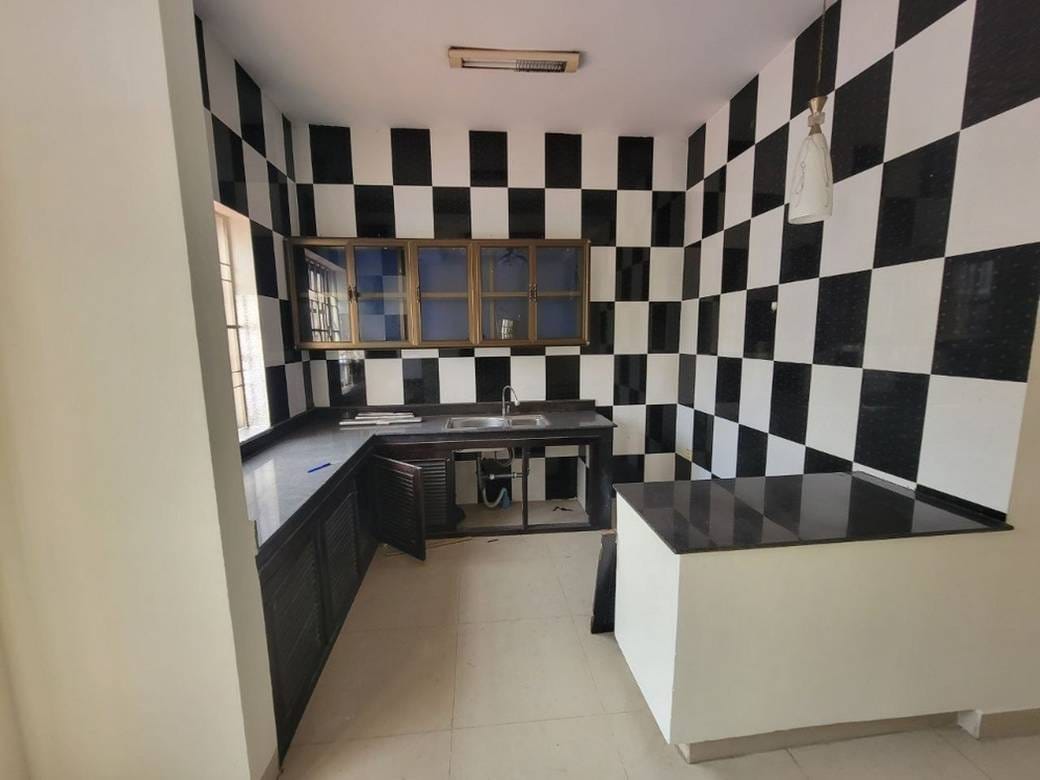 385平方米土地面积的House and lotFor Sale & Rent
