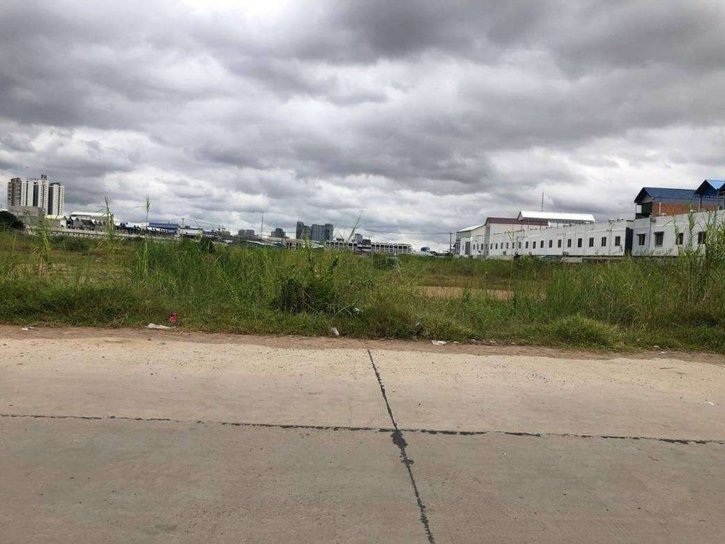 Pozemky K pronájmu in Chbar Ampov $5,500