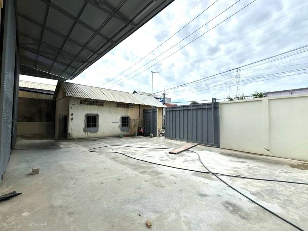 Entrepôt À louer à, Krang Thnong, Sen Sok, Phnom Penh