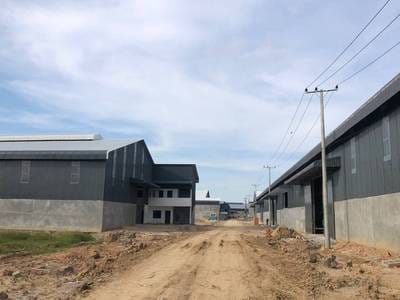 1,000 sqm Land Size Sklad K pronájmu