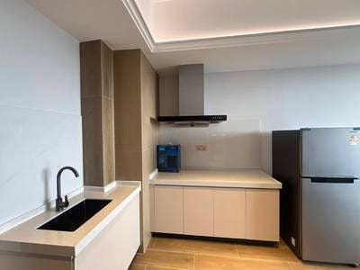 Apartment For Rent with 1 Parking Space