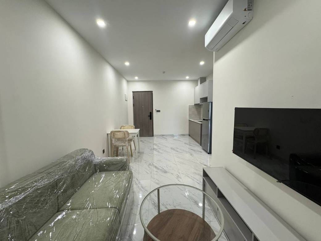 1 Bedrooms Condo For Rent