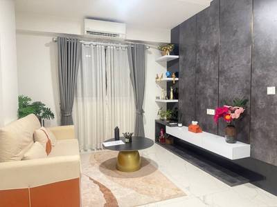 2 Bedrooms Condo For Rent