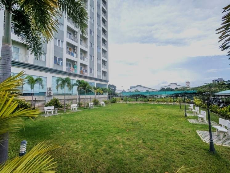 $280 Condo