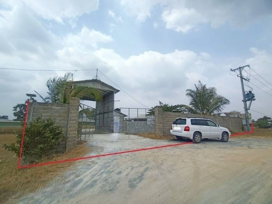 $220,000 Warehouse
