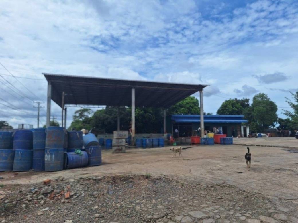 Kampong Cham318平方米使用面积仓库出售
