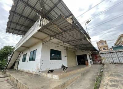 ឃ្លាំង សំរាប់ជួល នៅMeanchey តម្លៃ $17,000