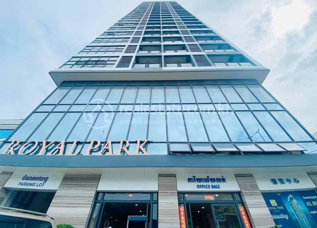 Royal Park Condo | Na dotaz Condo