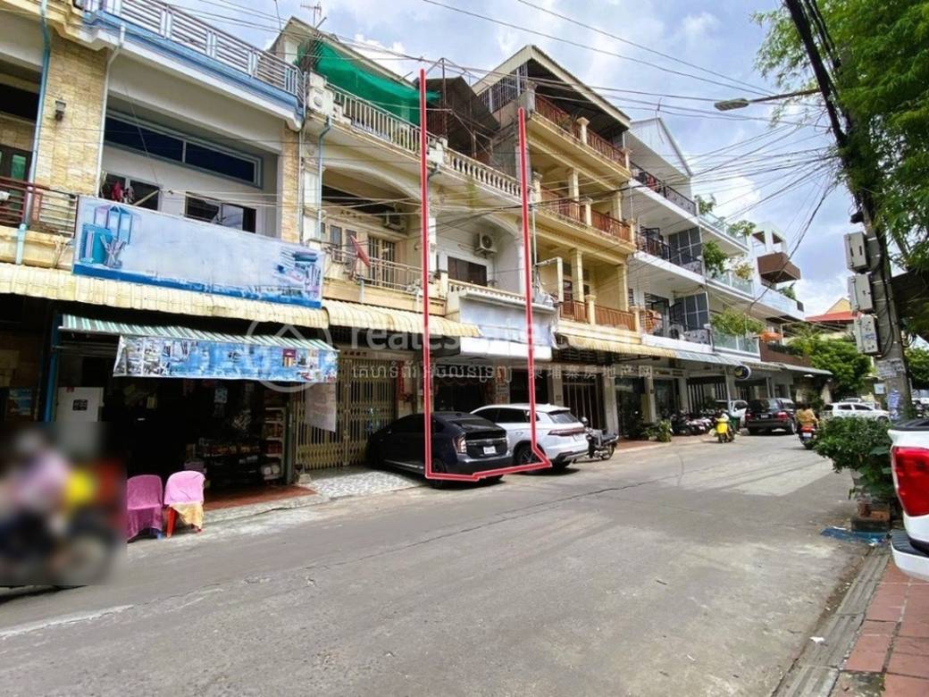 ផ្ទះជាប់គ្នា តម្លៃ $225,000