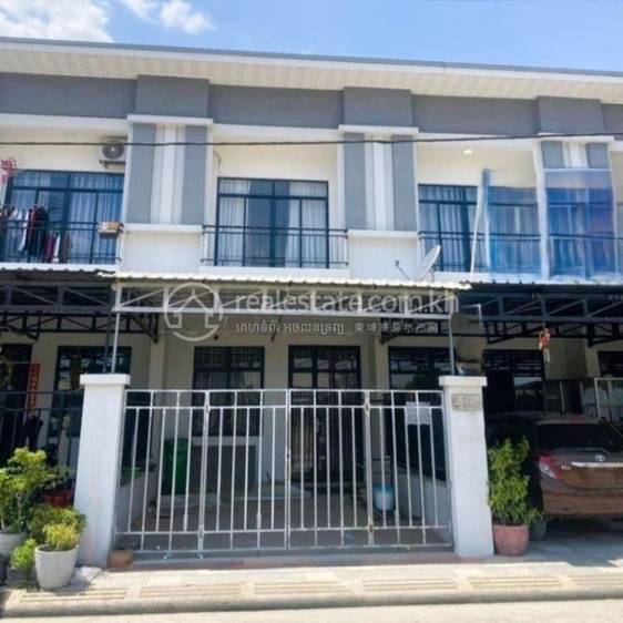 แฟลตเฮ้าส์ สำหรับขาย ขนาดที่ดิน 84 ตร.ม.