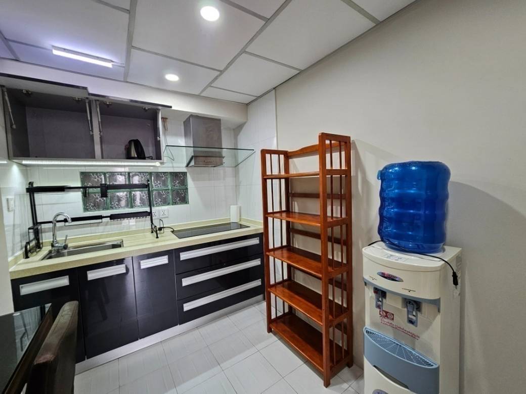 Mieszkanie Na wynajem o powierzchni mieszkalnej 78 m² w Daun Penh