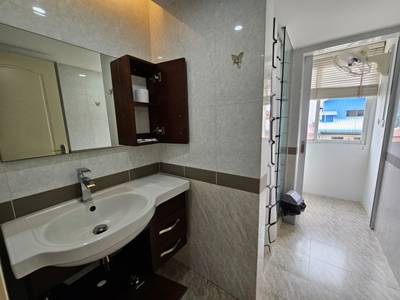 Apartment For Rent in Phsar Kandal II, Daun Penh, Phnom Penh