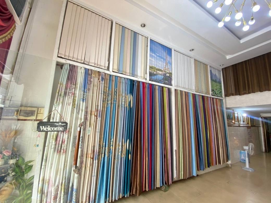 Řadový dům Na prodej in Tuek L'ak 3, Toul Kork, Phnom Penh