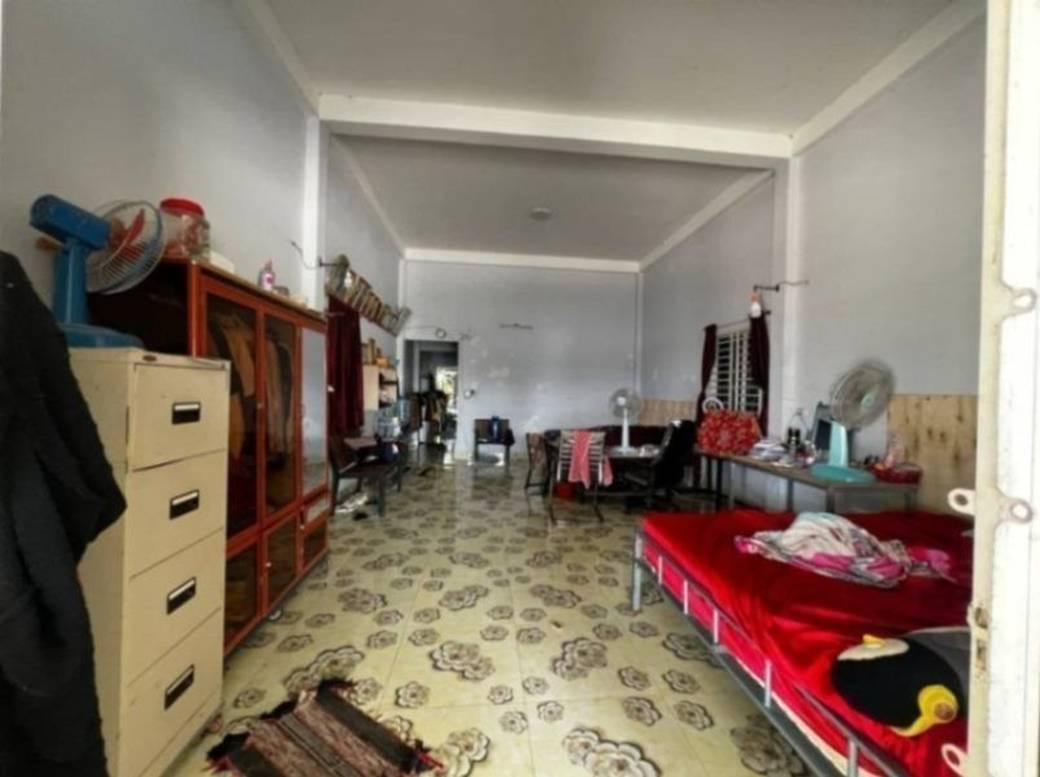 171 sqm Living Size House and lot Для Продажи in Angk Snuol