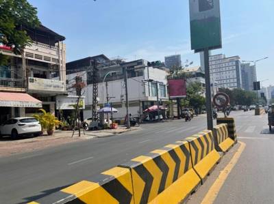 排屋出售，位于万景岗3分区（BKK3), 波哥堪, 金边