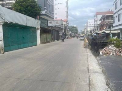 427.1 sqm Living Size House and lot Na prodej in Boeng Keng Kang