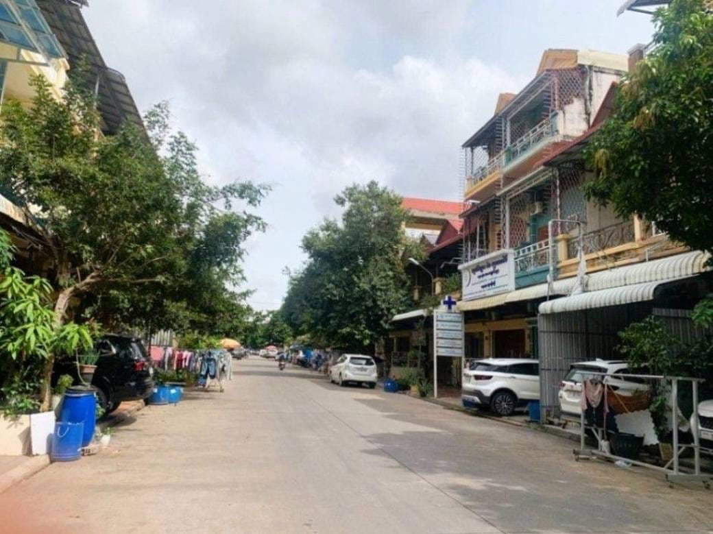 联排住宅出售，位于Krang Thnong分区, 森速区, 金边