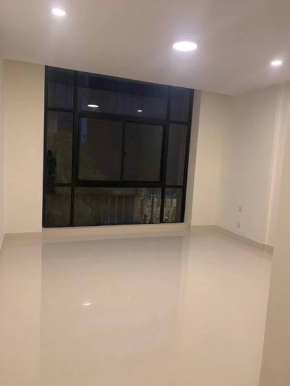Nirouth Shophouse For Sale in Nirouth